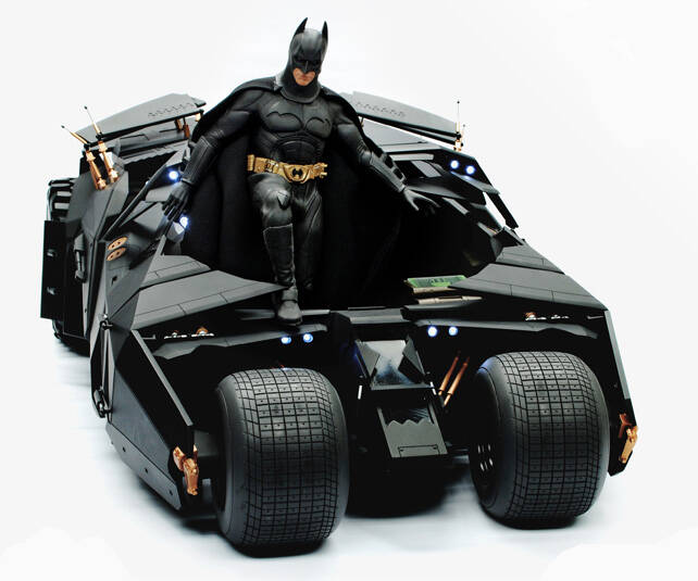 1:6 Scale Dark Knight Batmobile - coolthings.us