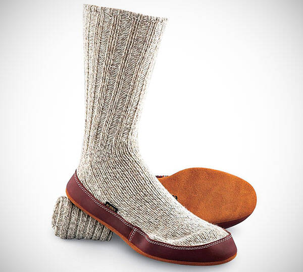Acorn Slipper Socks - //coolthings.us