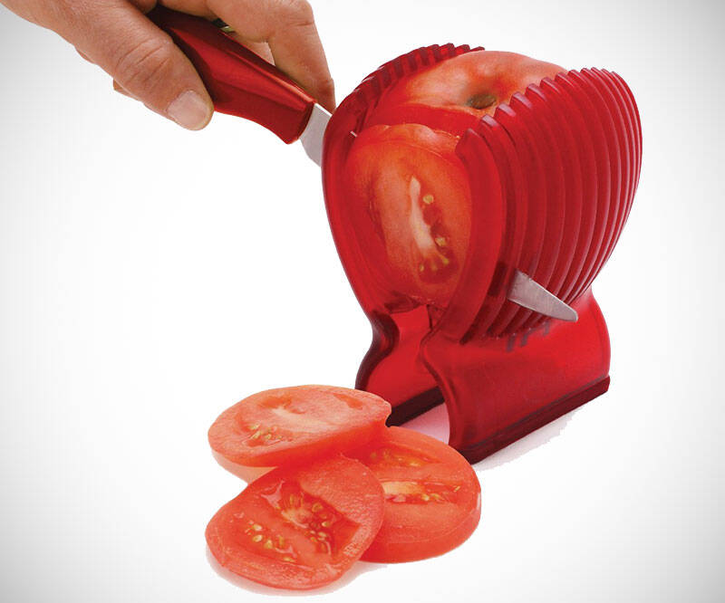 Amazingly Accurate Tomato Slicer - //coolthings.us