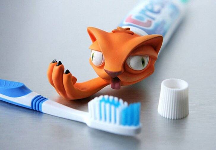 Cat Puke Toothpaste Dispenser