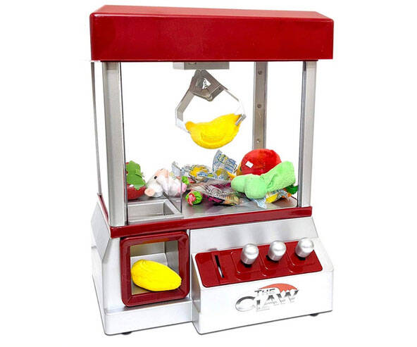 Desktop Candy Claw Machine - coolthings.us