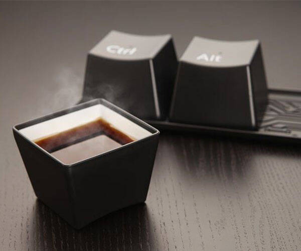 Keyboard keys Ctrl-Alt-Delete Cup Set
