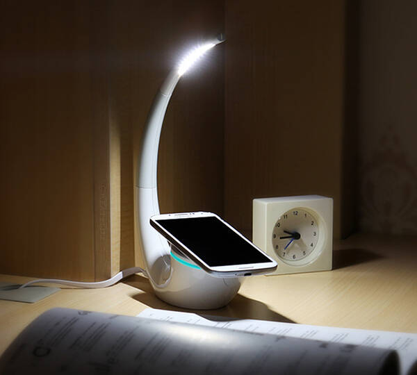 Nillkin Phantom Qi Wireless Smartphone Charging Lamp - coolthings.us