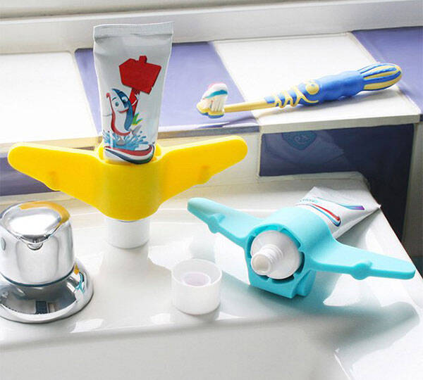 Plane Toothpaste Holder