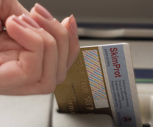 SkimProt Fraud and Data Protection Sticker for Bank Cards - //coolthings.us