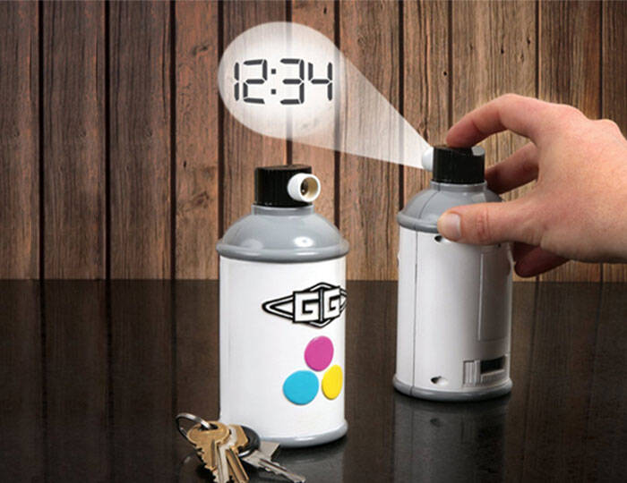 Spraycan Projection Clock - coolthings.us