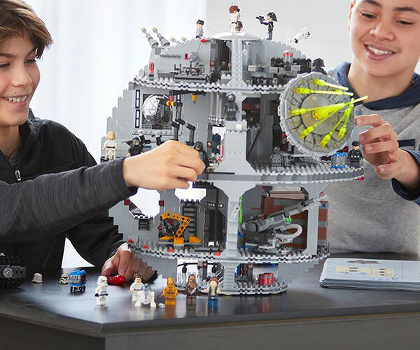 Star Wars Death Star Lego - //coolthings.us