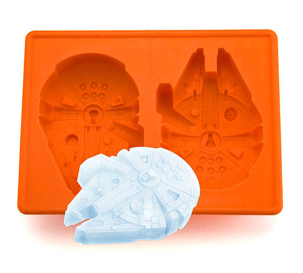 Star Wars Millennium Falcon Silicone Tray - coolthings.us