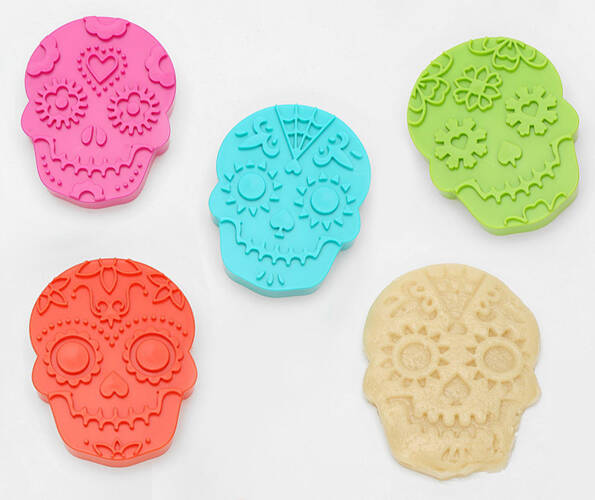 Sugar Skull Cookie Cutters - //coolthings.us