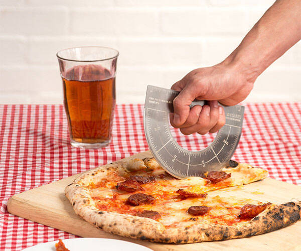 The Protractor Pizza Cutter - coolthings.us