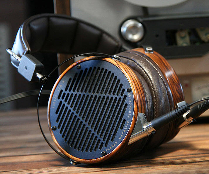 Audeze LCD-3 Headphones - coolthings.us