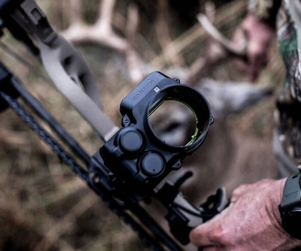 Auto-Ranging Digital Bow Sight - coolthings.us