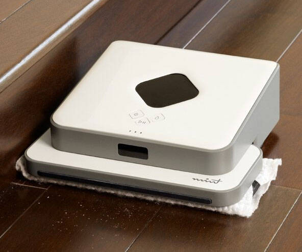 Hardwood Cleaning Robot - coolthings.us
