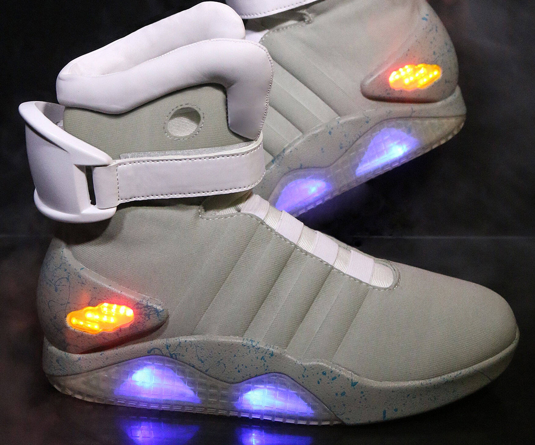 Back To The Future Light Up Shoes - coolthings.us