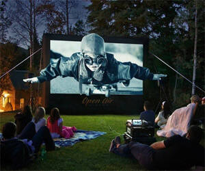 Backyard Theater System - coolthings.us