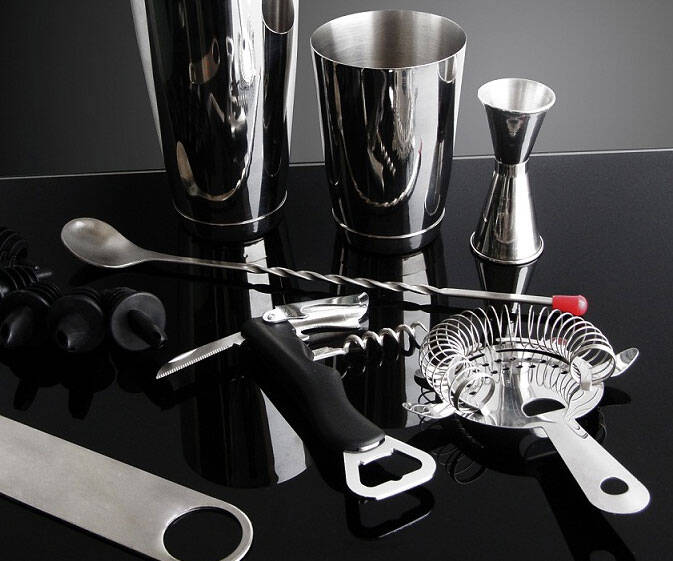 Bartending Tools Kit - //coolthings.us