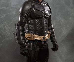 Batman Motorcycle Suit - coolthings.us