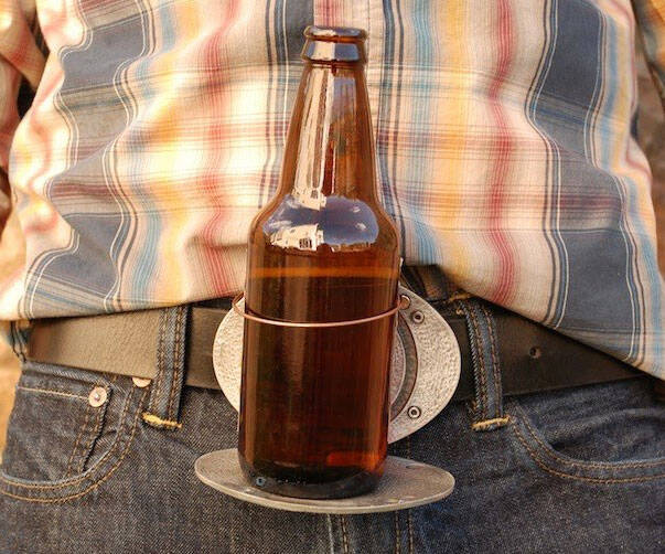 Belt Buckle Beer Holder - coolthings.us