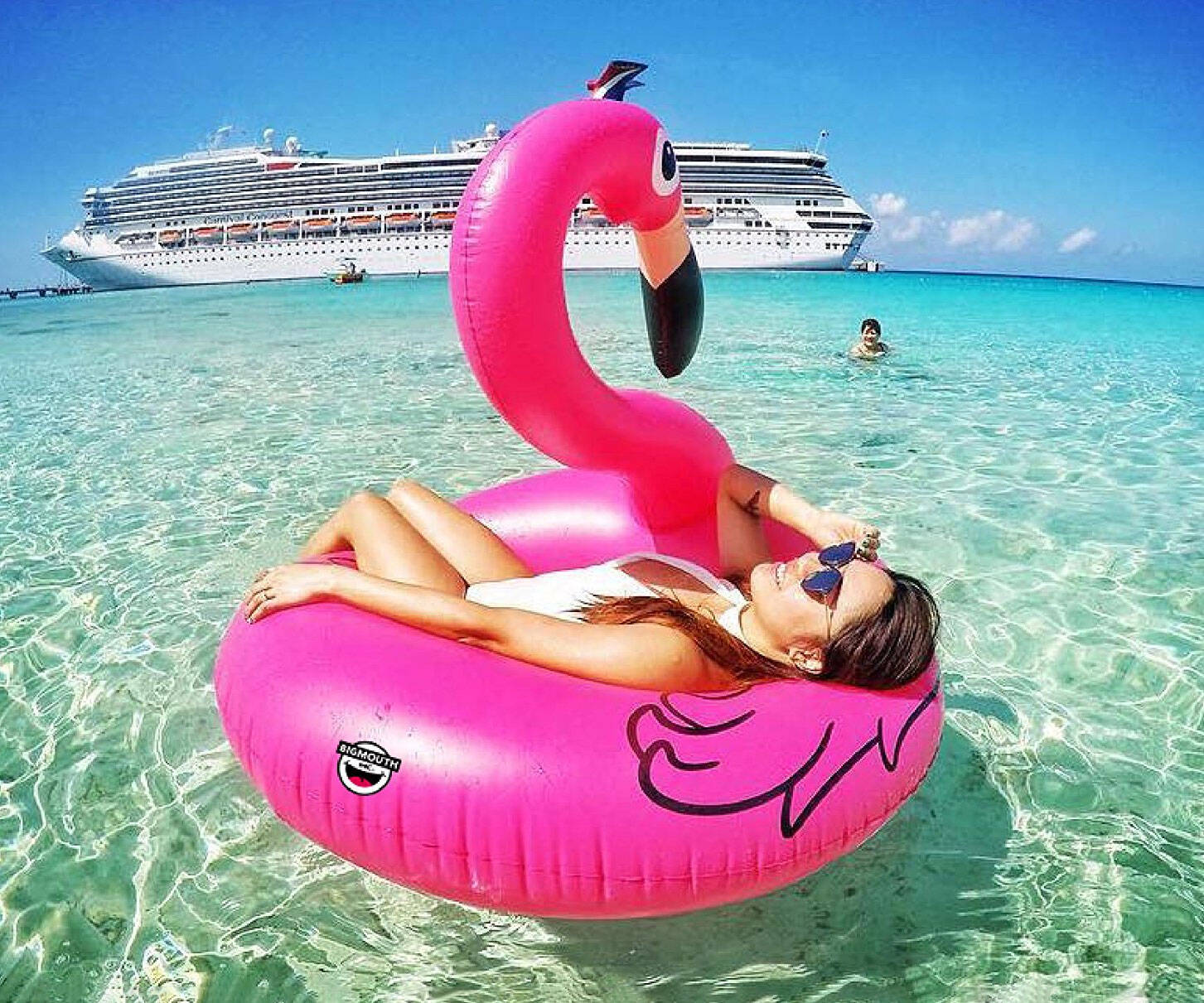 Pink Flamingo Pool Float - //coolthings.us