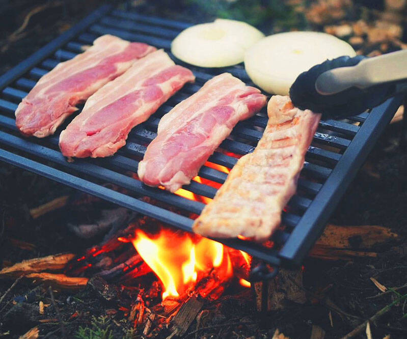 Portable Roll-Out BBQ Grill