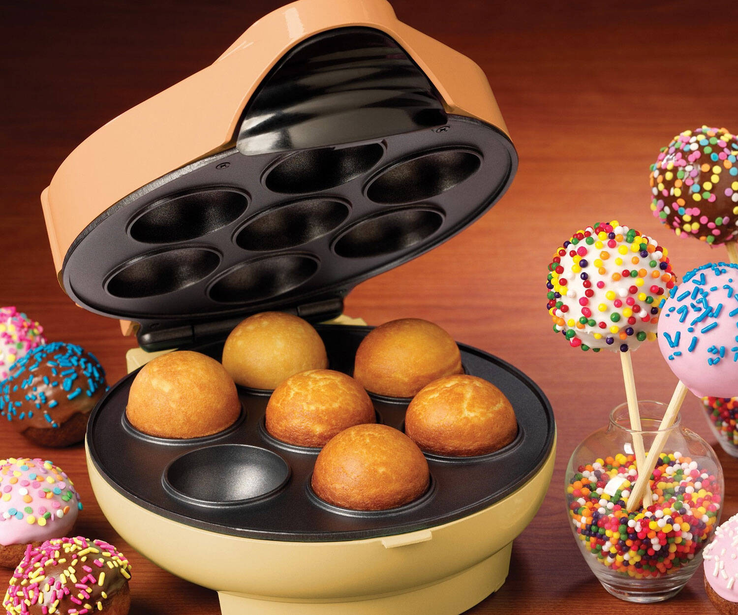 Cake Pops Maker - coolthings.us