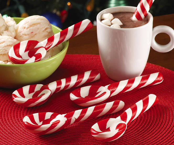 Edible Candy Cane Spoons - //coolthings.us