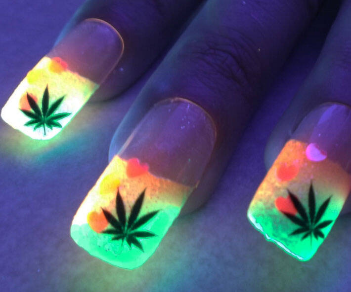 Glow In The Dark Nails