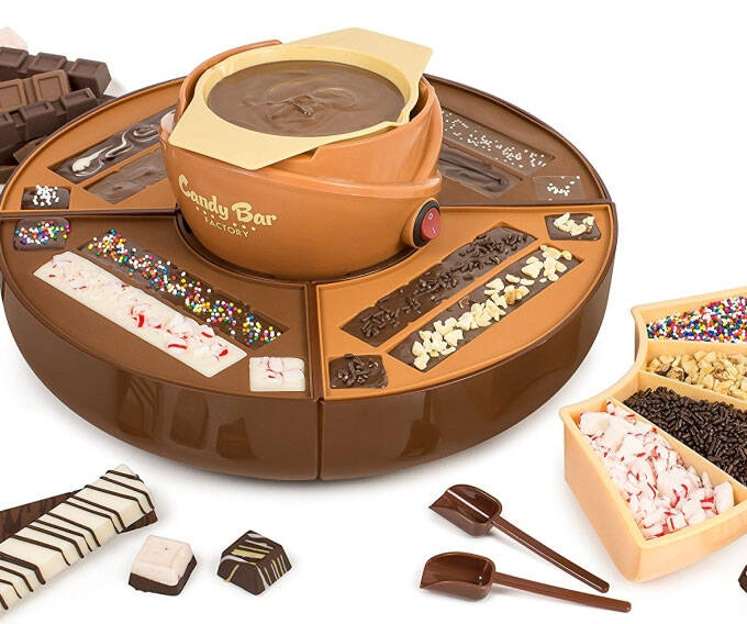 Chocolate Candy Bar Maker - coolthings.us