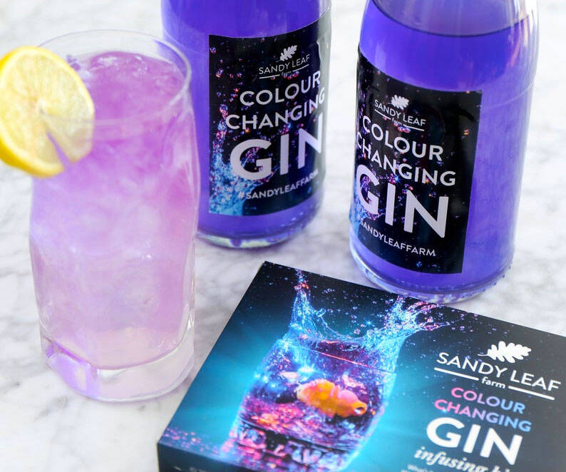 Color Changing Gin Infusing Kit - http://coolthings.us