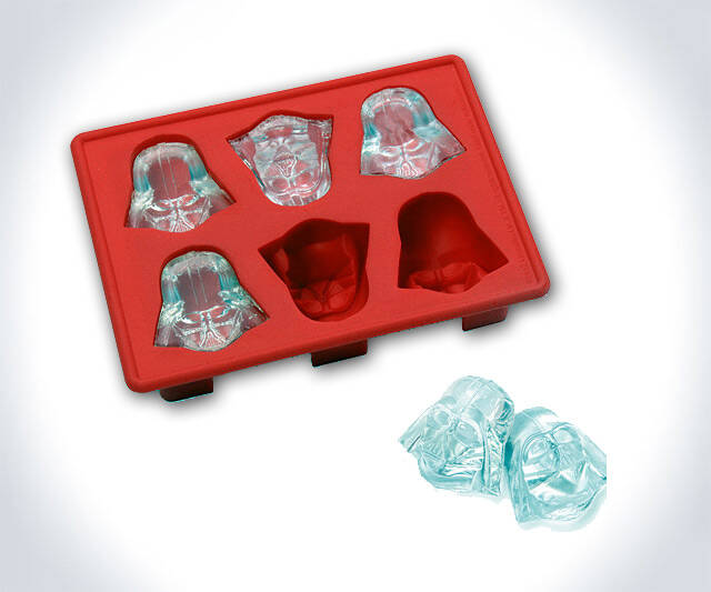Darth Vader Ice Cube Tray - //coolthings.us