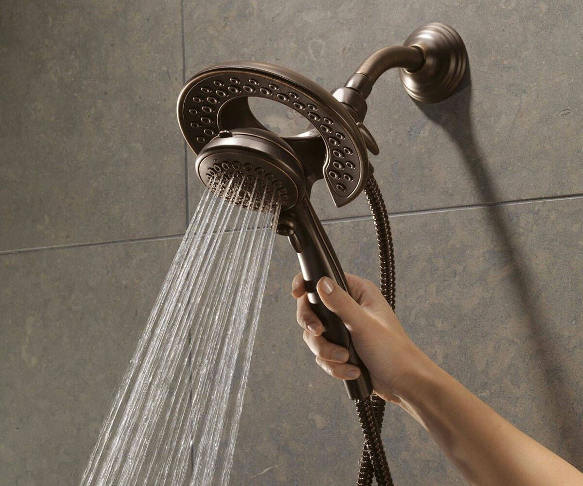 Delta In2ition 2-in-1 Shower Head - //coolthings.us