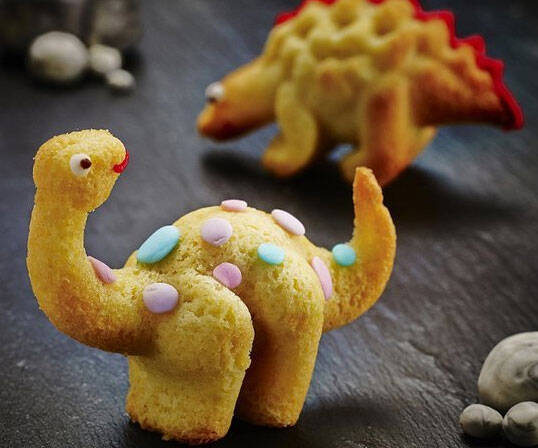 Dinosaur Cake Mold - //coolthings.us