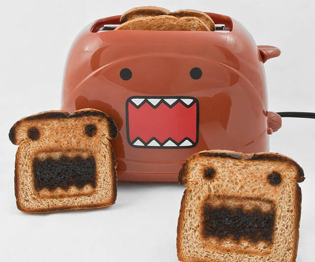 Domo Toaster - coolthings.us