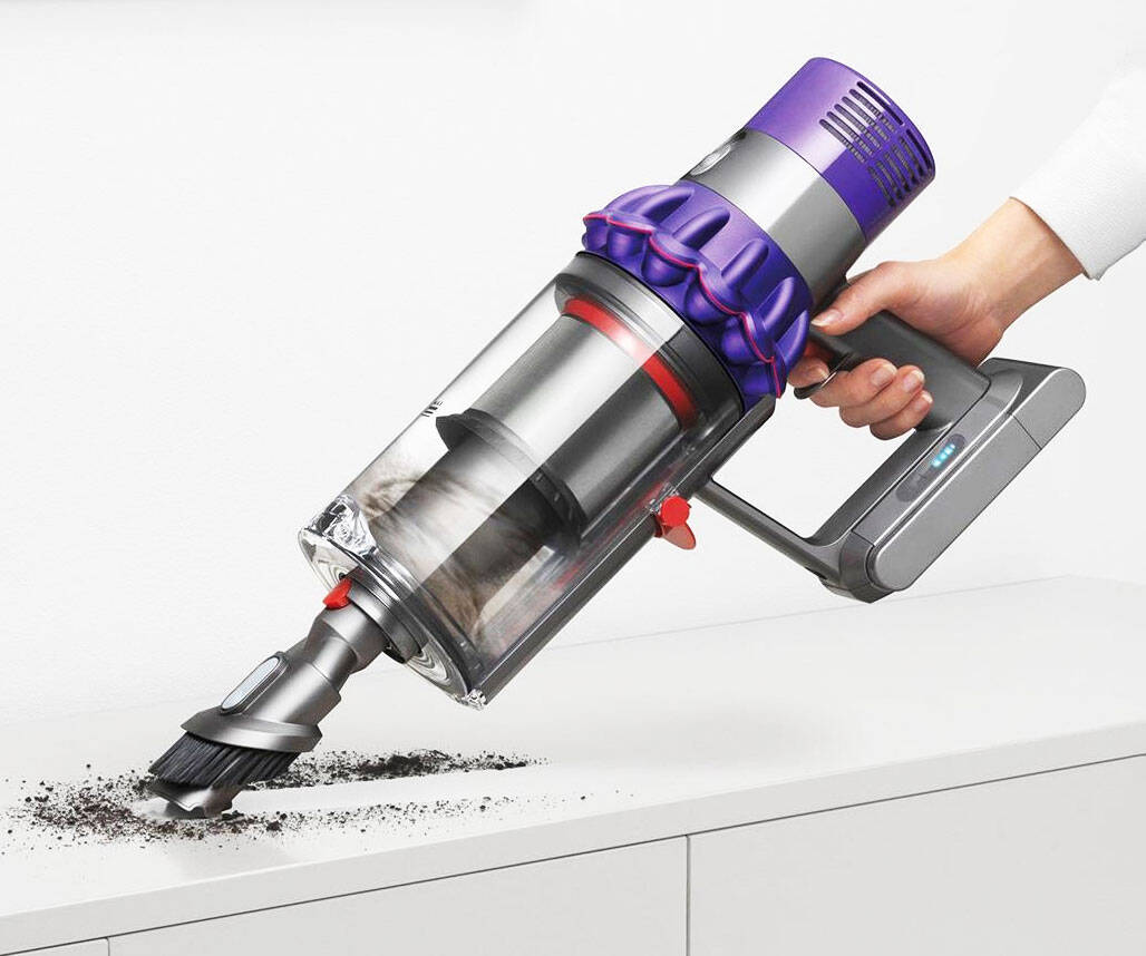 Dyson Cyclone V10 Cordless Vacuum - //coolthings.us