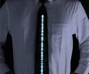 Sound-Activated Light Up Tie - coolthings.us