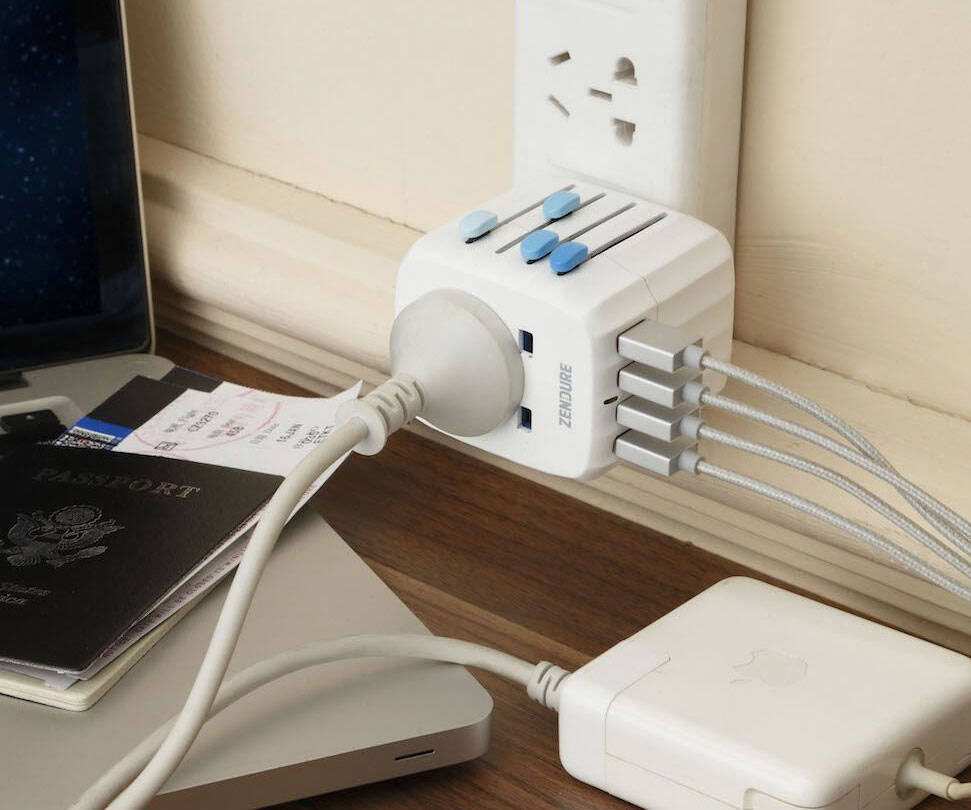 Fail-Safe Global Travel Adapter - coolthings.us
