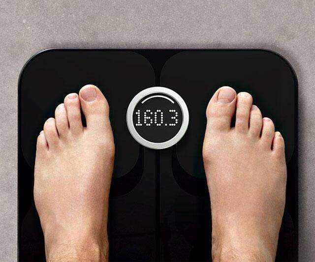 Fitbit Aria Wi-Fi Smart Scale - coolthings.us