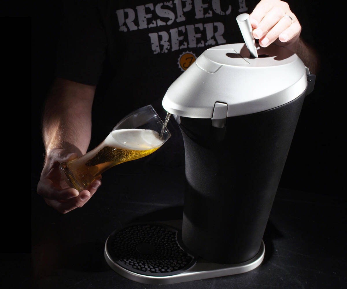 Fizzics Beer System - Draft Taste from a Can - coolthings.us