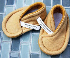 Fortune Cookie Baby Slippers - coolthings.us