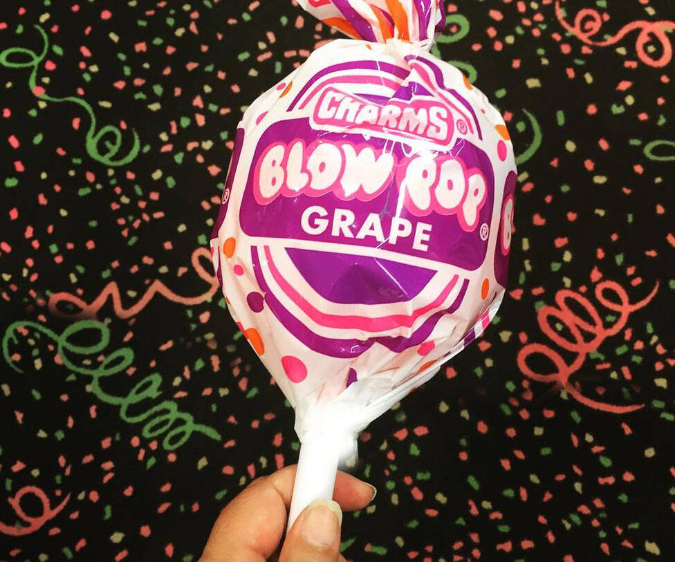 Giant Blow Pop - coolthings.us