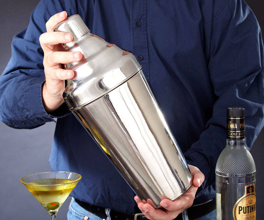 Giant Cocktail Shaker - coolthings.us