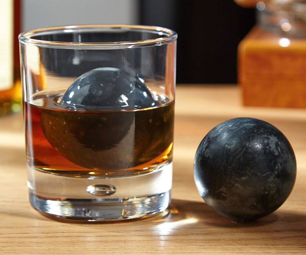 Giant Whiskey Rock Spheres - coolthings.us