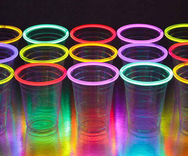 Glow Stick Rim Party Cups - coolthings.us