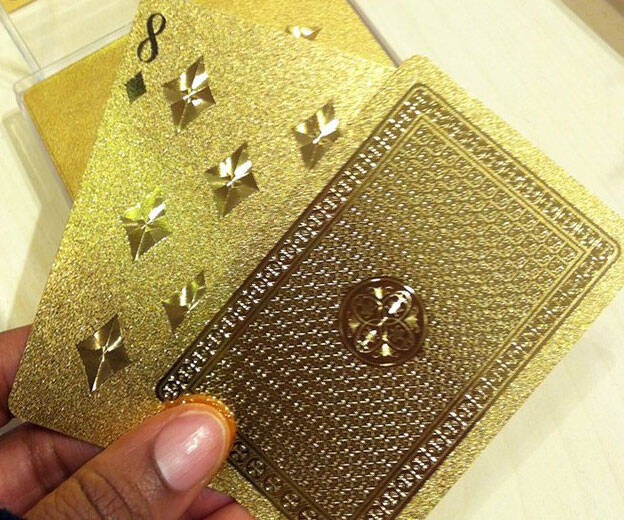 Gold Playing Cards - //coolthings.us