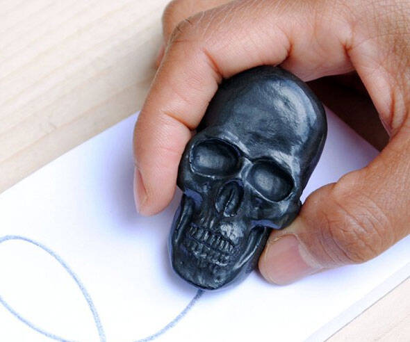 Graphite Skull Pencil - coolthings.us