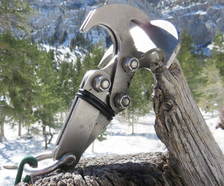 Multifunctional Grappling Hook And Claw - coolthings.us