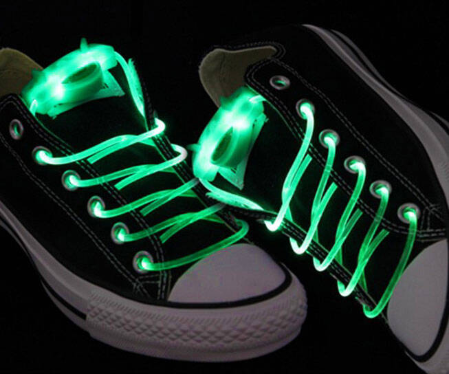 Green Light Up Shoelaces - coolthings.us