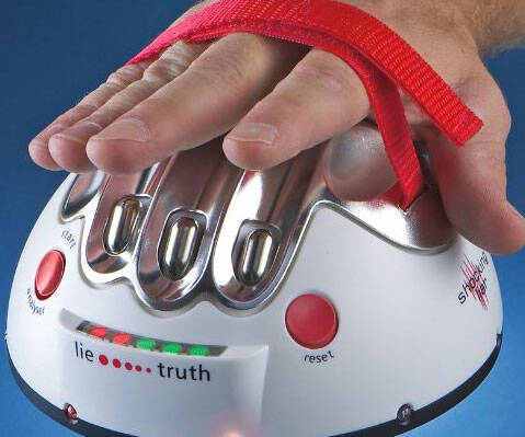 Hand Shocking Lie Detector - coolthings.us