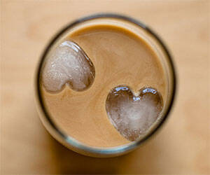 Heart Shaped Ice Cubes - coolthings.us