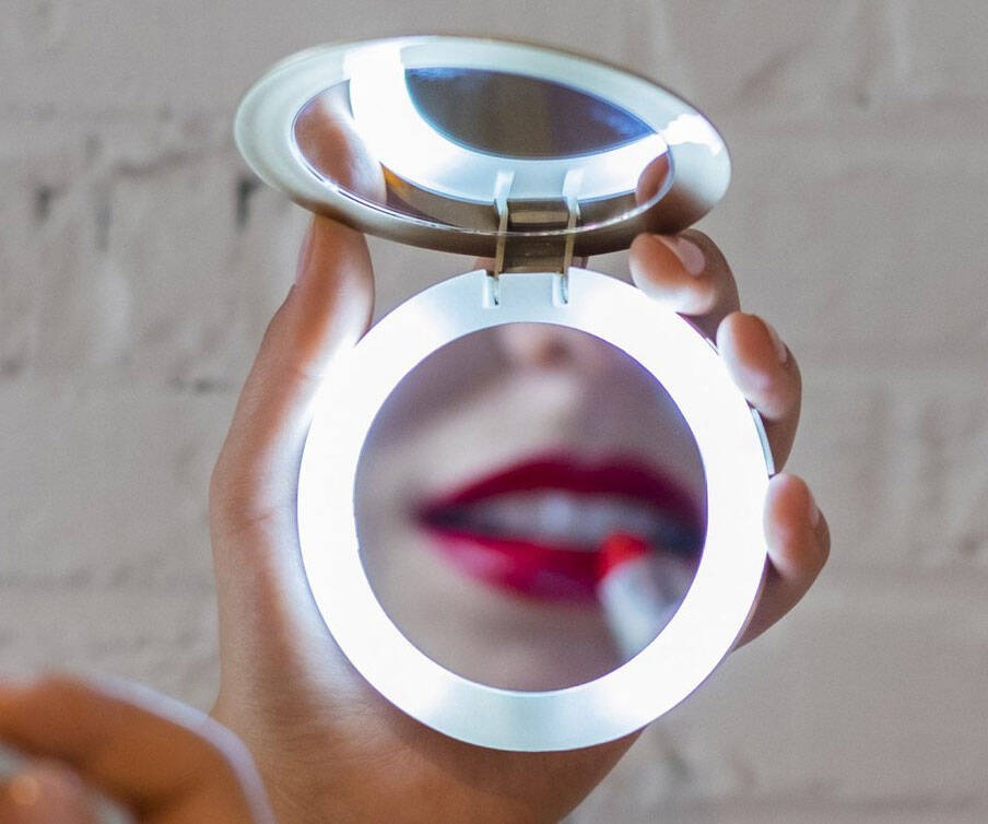 Light Up Battery Pack Makeup Mirror - coolthings.us